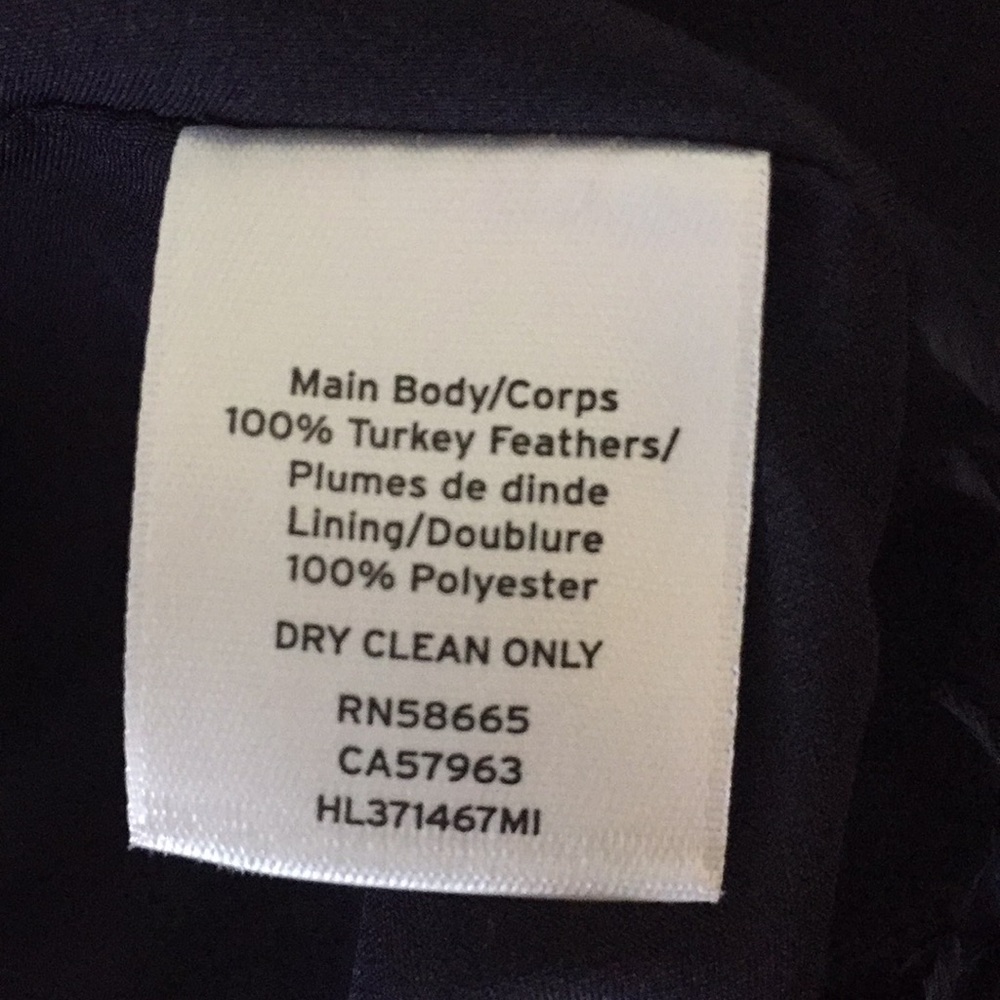 Feather Cropped Jacket | Chelsea28 - Picture 8 of 8